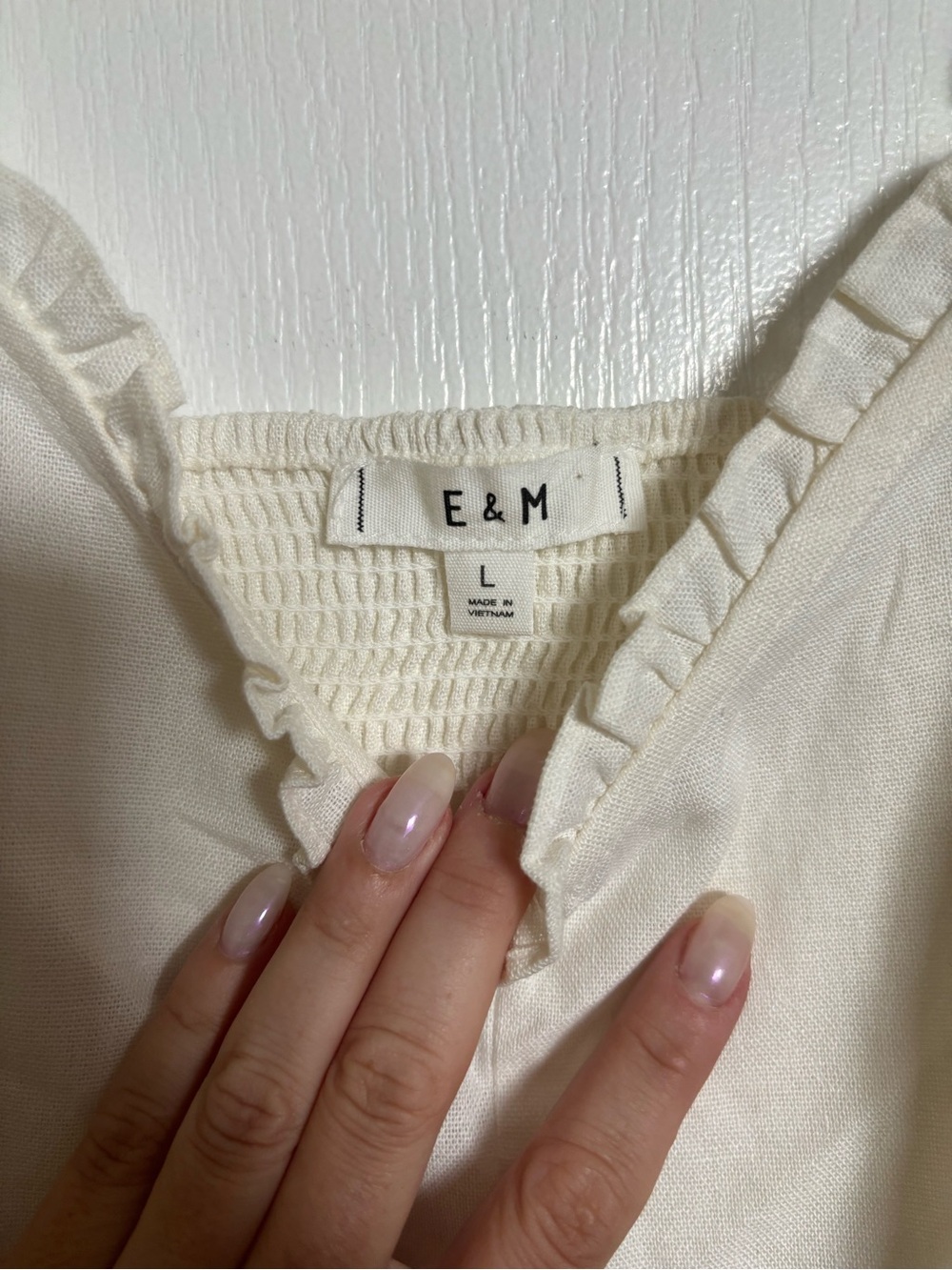 E & M Peplum Ruffle Top - Picture 3 of 4